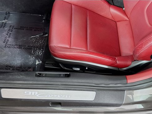 Certified 2022 Porsche 911 Carrera image 16