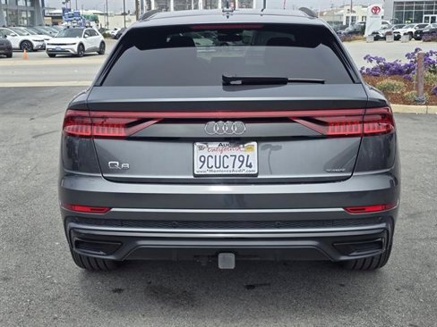 Used 2022 Audi Q8 Premium Plus w/ Premium Plus Package image 34