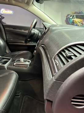 Used 2016 Chrysler 300 Limited image 27