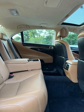 Used 2015 Lexus LS 460 L image 31