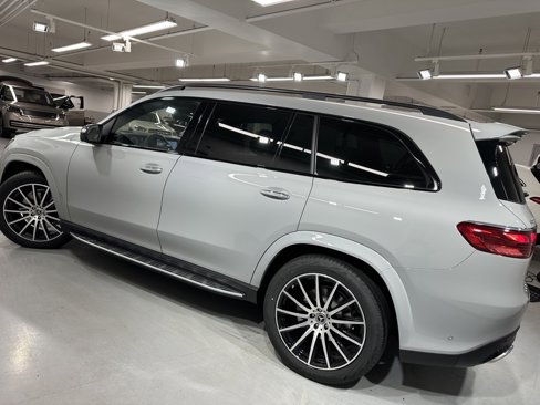 New 2026 Mercedes-Benz GLS 580 4MATIC image 13