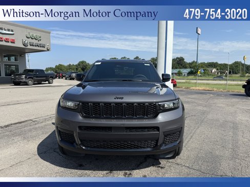 New 2025 Jeep Grand Cherokee L Altitude image 2