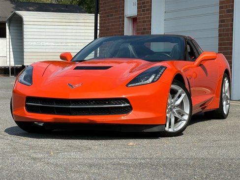 Used 2019 Chevrolet Corvette Stingray Coupe w/ 1LT image 10
