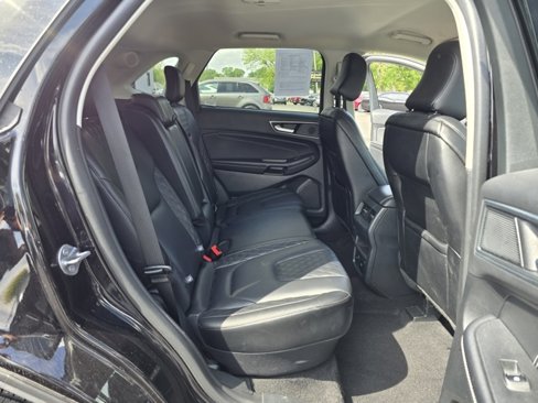 Used 2024 Ford Edge Titanium image 27