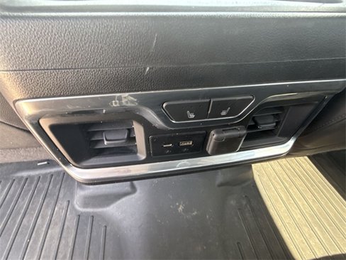 Certified 2019 Chevrolet Silverado 1500 LTZ w/ LTZ Plus Package image 22