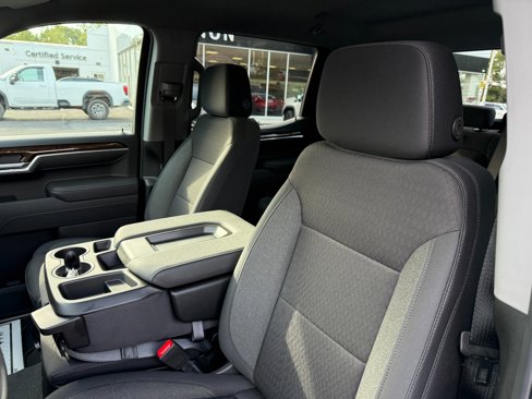 New 2026 GMC Sierra 1500 Elevation image 14
