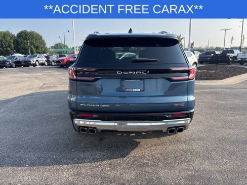 Used 2024 GMC Acadia Denali image 10