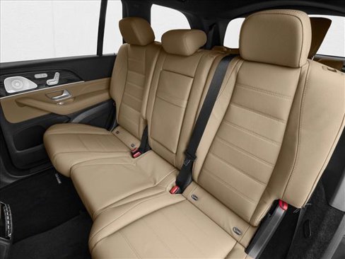New 2026 Mercedes-Benz GLS 580 4MATIC image 9