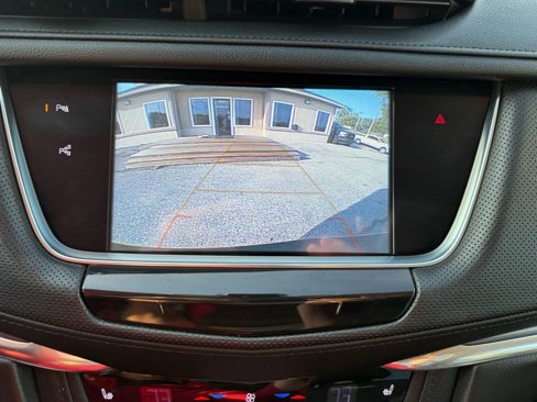Used 2019 Cadillac XT5 Premium Luxury w/ Driver Assist Package image 18