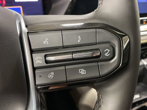 New 2026 Chevrolet Colorado ZR2 w/ Technology Package image 22