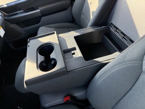 New 2026 Ford F350 XLT image 30