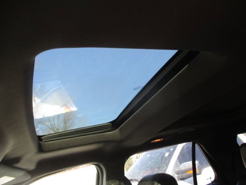 Used 2015 Ford Explorer Limited image 12