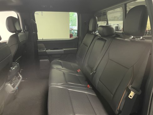 New 2025 Ford F150 Lariat w/ Equipment Group 502A High image 24