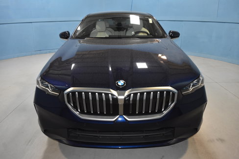 New 2026 BMW 530i xDrive w/ Executive Package image 19