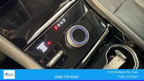Used 2023 Jeep Grand Cherokee Limited w/ Black Appearance Package image 38