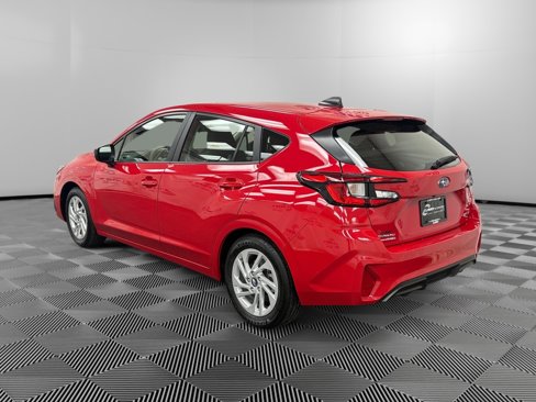 Used 2025 Subaru Impreza 2.0i image 3