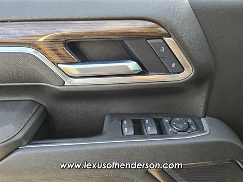 Used 2025 Chevrolet Silverado 2500 LT w/ Z71 Chrome Sport Edition image 22