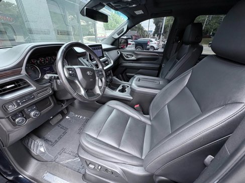 Used 2021 Chevrolet Suburban Z71 image 11