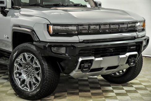 New 2025 GMC Hummer EV 3X image 2