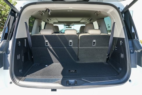 New 2026 INFINITI QX80 Pure image 24