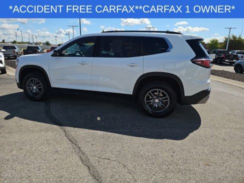 Used 2025 GMC Acadia Elevation image 13