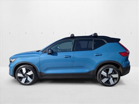 Used 2023 Volvo XC40 Recharge Ultimate w/ Protection Package Premier image 8