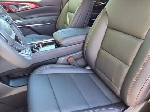New 2026 Chevrolet Traverse Z71 image 2