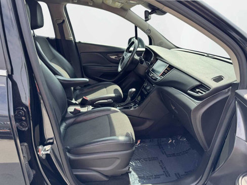Used 2018 Buick Encore Preferred image 17