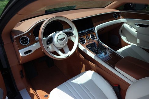 Used 2024 Bentley Continental GT image 42