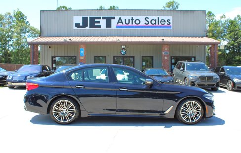 Used 2018 BMW M550i xDrive image 8