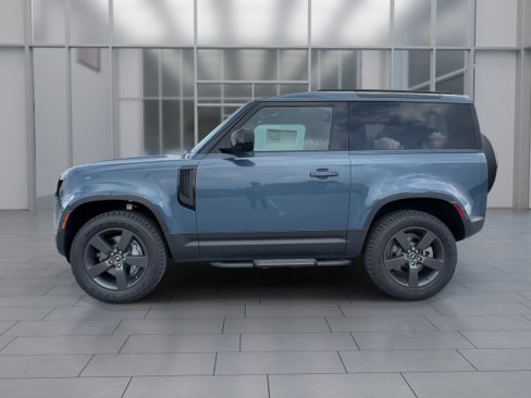 New 2025 Land Rover Defender 90 S image 5