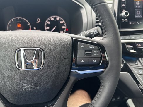 New 2025 Honda Odyssey Touring image 30