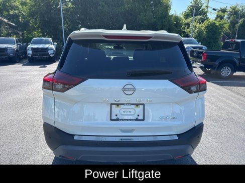 Used 2022 Nissan Rogue SV w/ SV Premium Package image 13