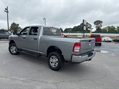 Used 2024 RAM 2500 Tradesman w/ Chrome Appearance Group image 3