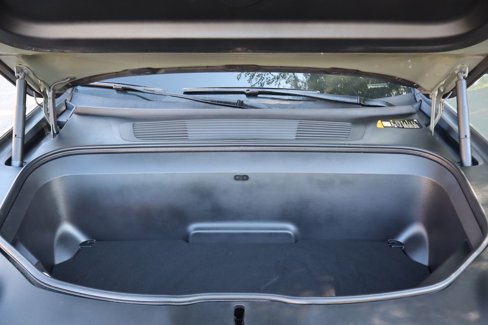 Used 2022 Rivian R1S Launch Edition image 39