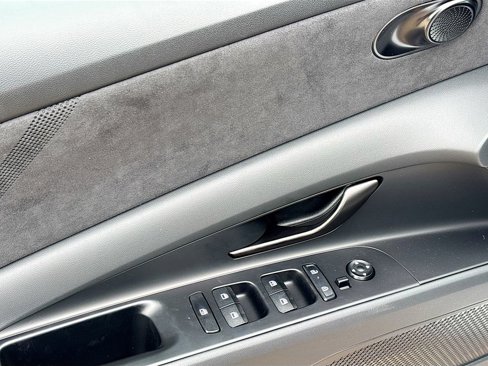 New 2025 Hyundai Elantra N image 18