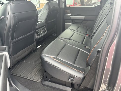 New 2025 Ford F350 Lariat w/ Lariat Ultimate Package image 7
