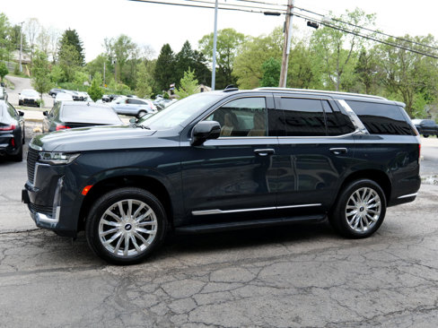 Used 2022 Cadillac Escalade Premium Luxury image 9