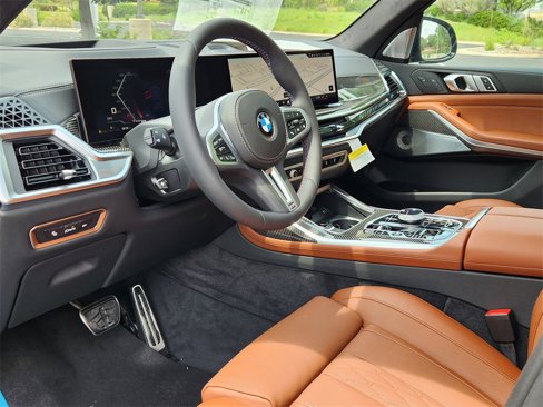 New 2026 BMW X7 M60i image 9