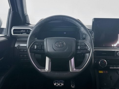 Used 2024 Toyota Tacoma TRD Sport image 18
