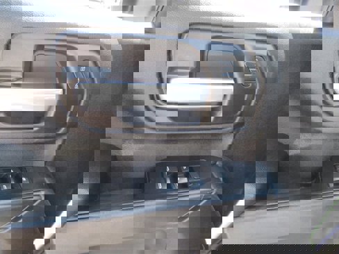 Used 2021 Chevrolet Silverado 2500 W/T image 23
