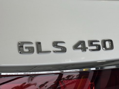 New 2026 Mercedes-Benz GLS 450 4MATIC image 5