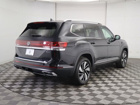 New 2026 Volkswagen Atlas SEL image 6