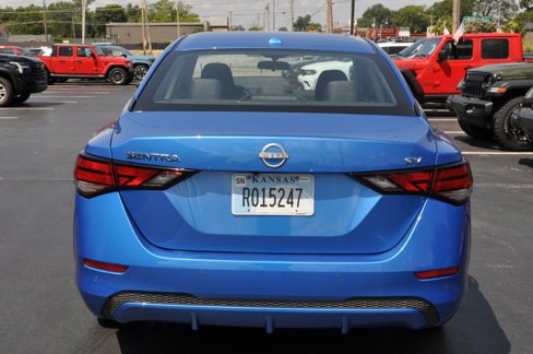 Used 2024 Nissan Sentra SV image 23