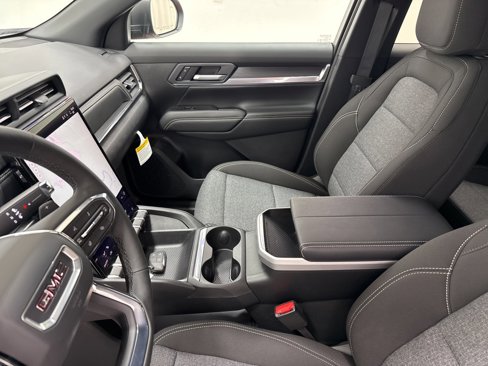 New 2026 GMC Terrain Elevation image 25