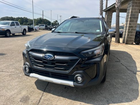Used 2023 Subaru Outback Touring image 12