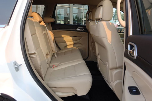 Used 2019 Jeep Grand Cherokee Laredo image 20