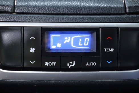 Used 2019 Toyota Highlander AWD V6 image 63