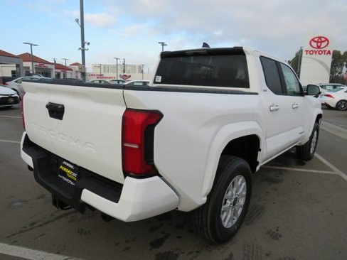 New 2025 Toyota Tacoma SR5 image 10