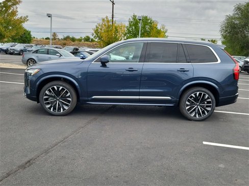 New 2026 Volvo XC90 B5 Plus image 2